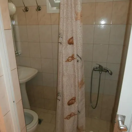 فندق Villa Finikas Vrasná