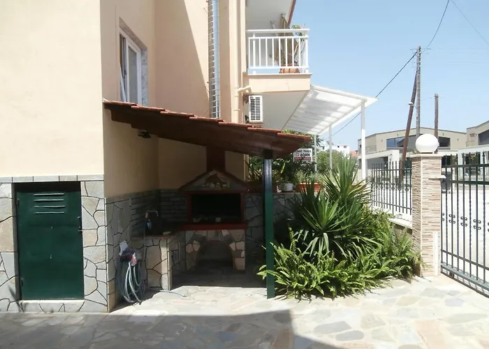 Villa Finikas 2*