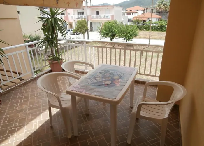 Villa Finikas 2*